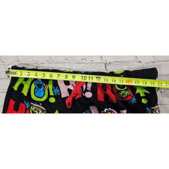 Sesame Street Christmas Fleece Drawstring Pants WOMENS SIZE 3XL - Picture 5 of 9